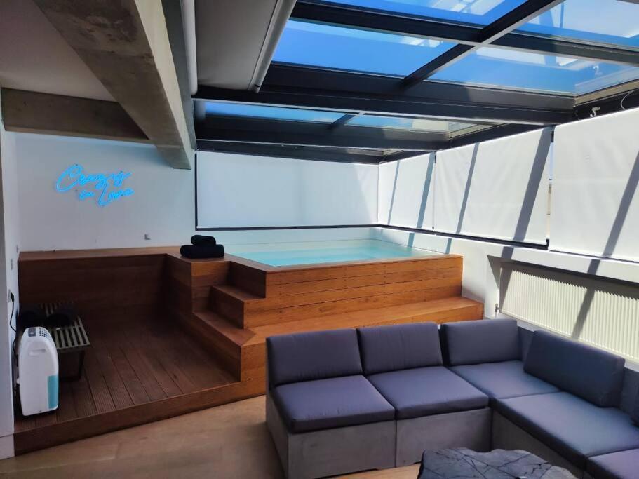 Appartamento Gazi Pool House Atene Esterno foto