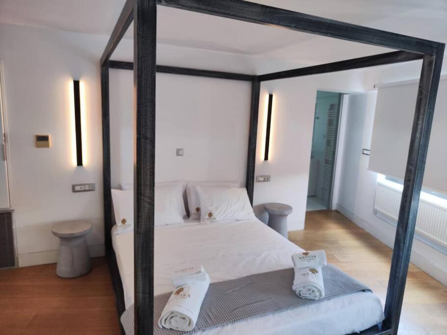 Appartamento Gazi Pool House Atene Esterno foto
